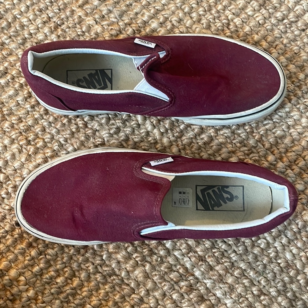 Women’s maroon red slip on vans
